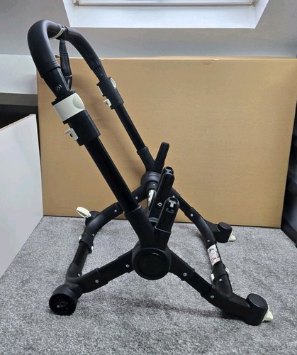 Bugaboo donkey2 all black main - donkey2,